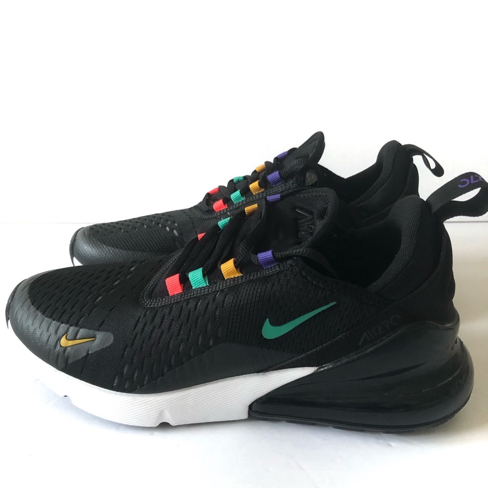 Women's Nike 270 size 10